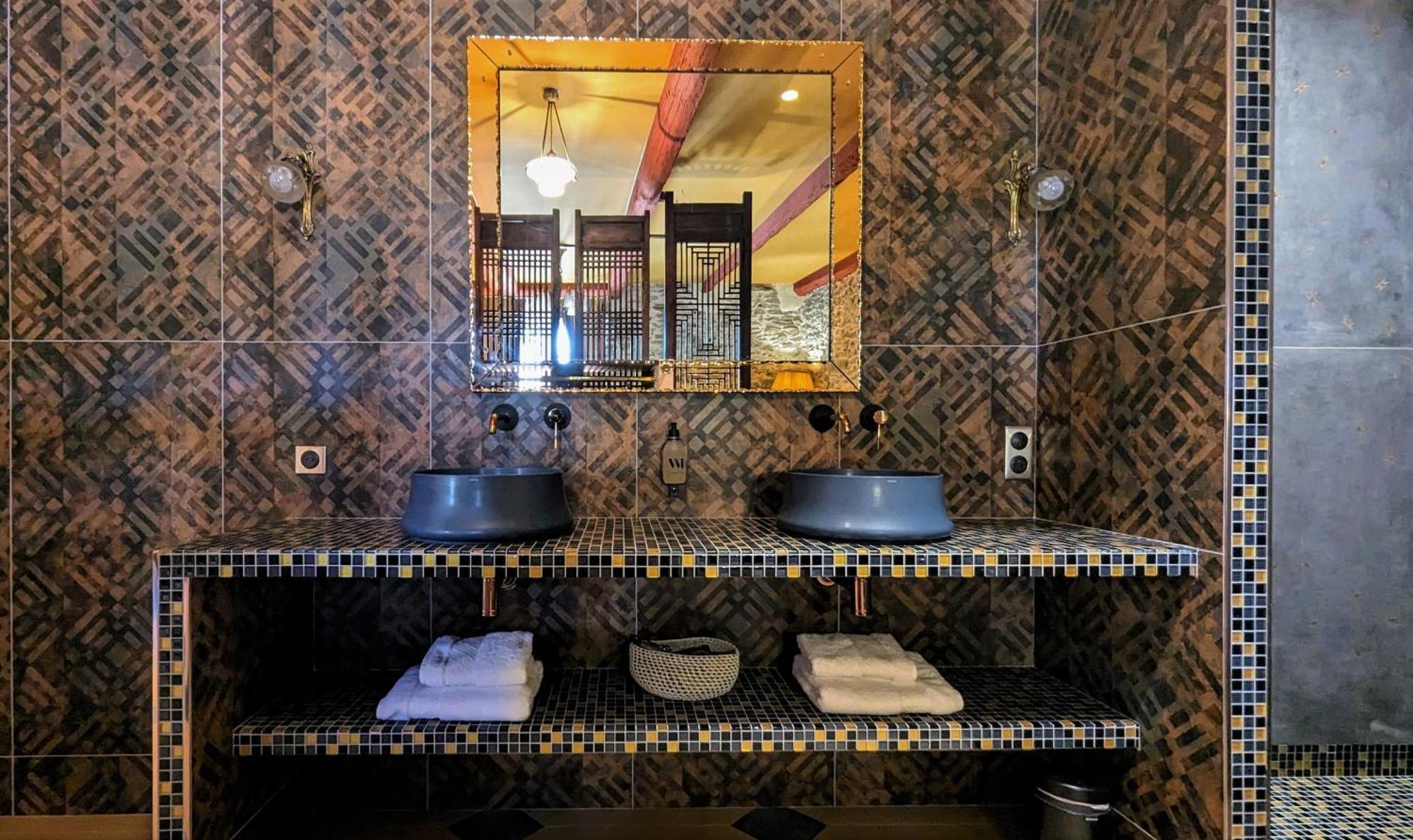 La Galante Hotell Faugères Eksteriør bilde